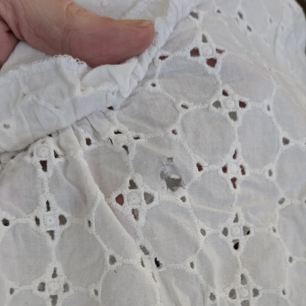 Cherish White Eyelet Cotton Short Sleeve Blouse SzS - Picture 8 of 8